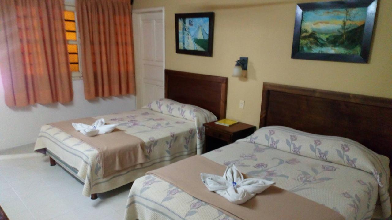 Hotel San Clemente Valladolid  Zewnętrze zdjęcie