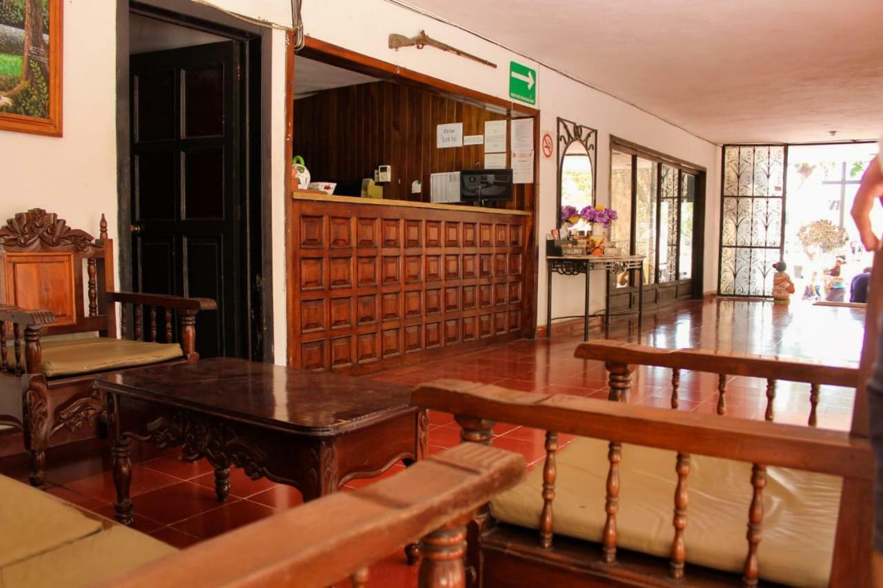 Hotel San Clemente Valladolid  Zewnętrze zdjęcie