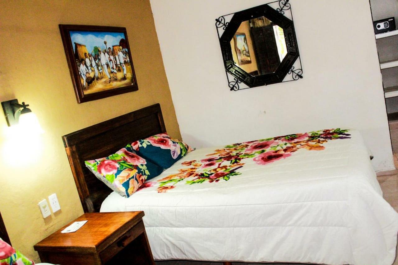 Hotel San Clemente Valladolid  Zewnętrze zdjęcie